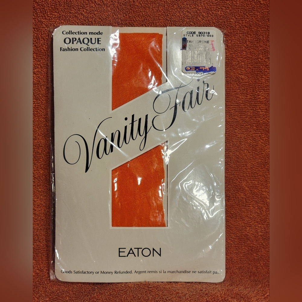 RARE Vintage Pantyhose VANITY FAIR EATON Tangerine X-Tall SEALED Hosiery
